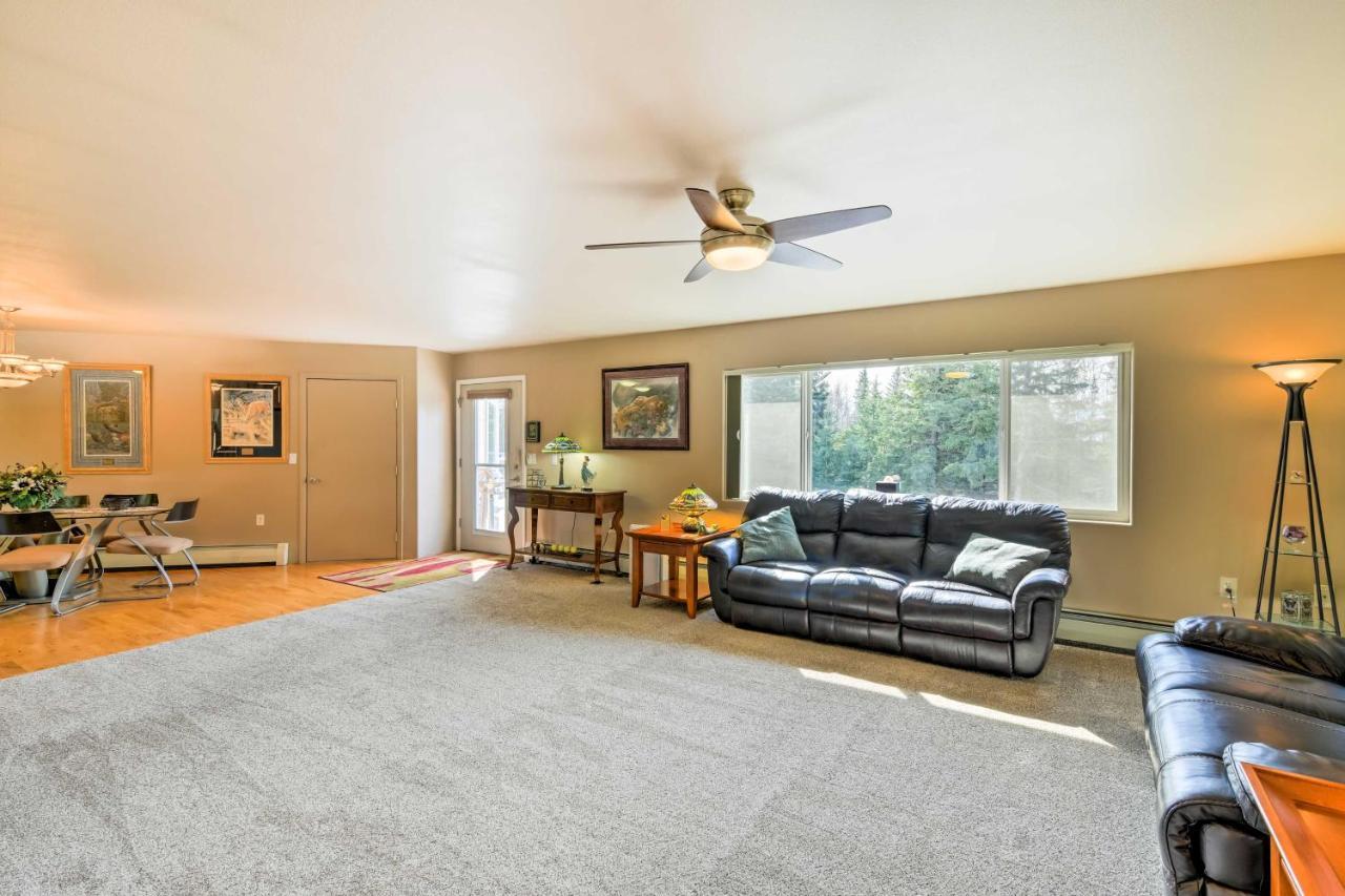 Hillside Anchorage Home By Hiking And Biking Trails! Esterno foto